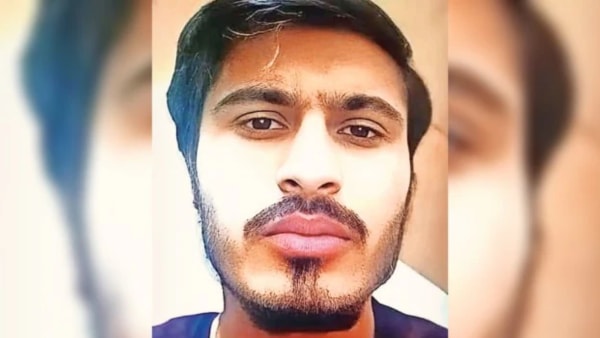 Bullets, burgers and Bhau: How a 21-year-old on the run is giving police sleepless nights | Long Reads News | WN24 2 By August 2022, 12 cases, including that of murder, had been registered against Himanshu at the Shivaji Colony police station, around 14 km from the village. Officers from the police station say that in 2022, they set up a camp in Ritauli to catch him in connection with a murder case.