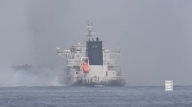 Houthi attacks ship.