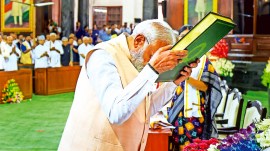 Modi stakes claim to form govt, Narendra Modi, Lok Sabha Election Results 2024, Lok Sabha Elections 2024, NDA Parliamentary Party, Droupadi Murmu, President Droupadi Murmu, Indian express news, current affairs