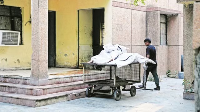 Noida morgue, Noida morgue funds, Noida morgue CSR help, Noida morgue condition, indian express news