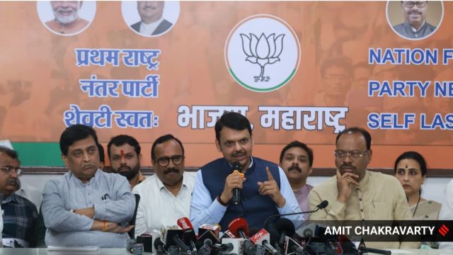 Dynasts From Ruling Alliance Face Setback Amid Rise Of Maharashtra Vikas Aghadi In Lok Sabha 6408