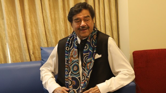 Actor-politician Shatrughan Sinha hospitalised, son Luv Sinha says, 'Dad had viral fever and weakness' | Bollywood News - The Indian Express