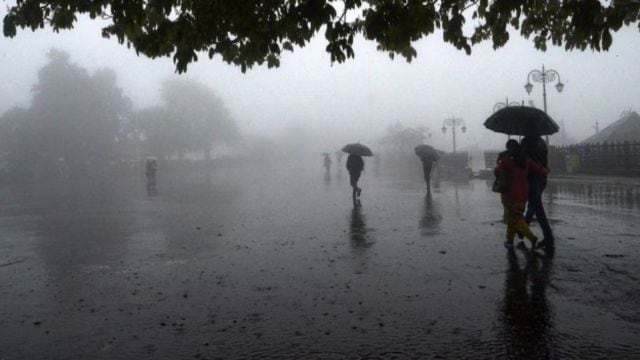 Shimla, Shimla rains, rains, Shimla weather, rain alert, Kullu, landslides, landslips, Kinnaur, indian express