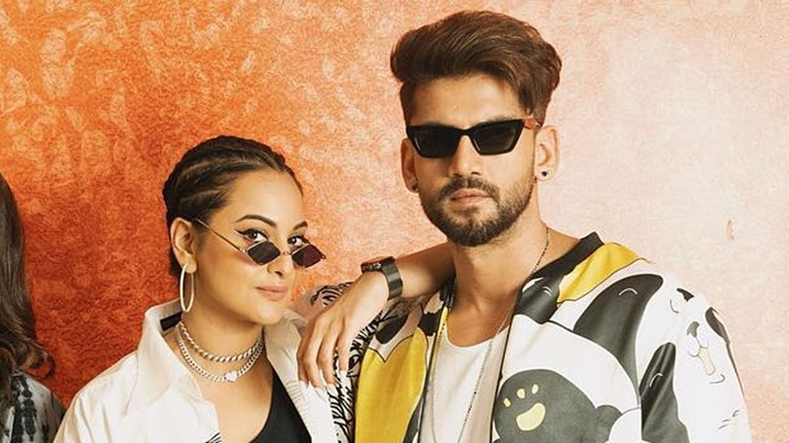 Sonakshi Sinha To Wed Beau Zaheer Iqbal; Take A Look At Their ...