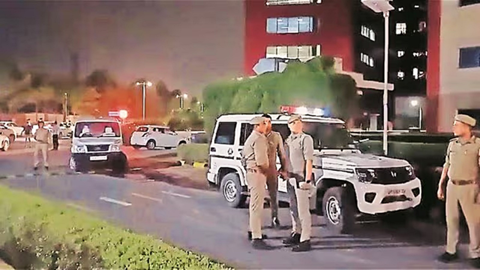 Noida sewage treatment plant maintenance workers death