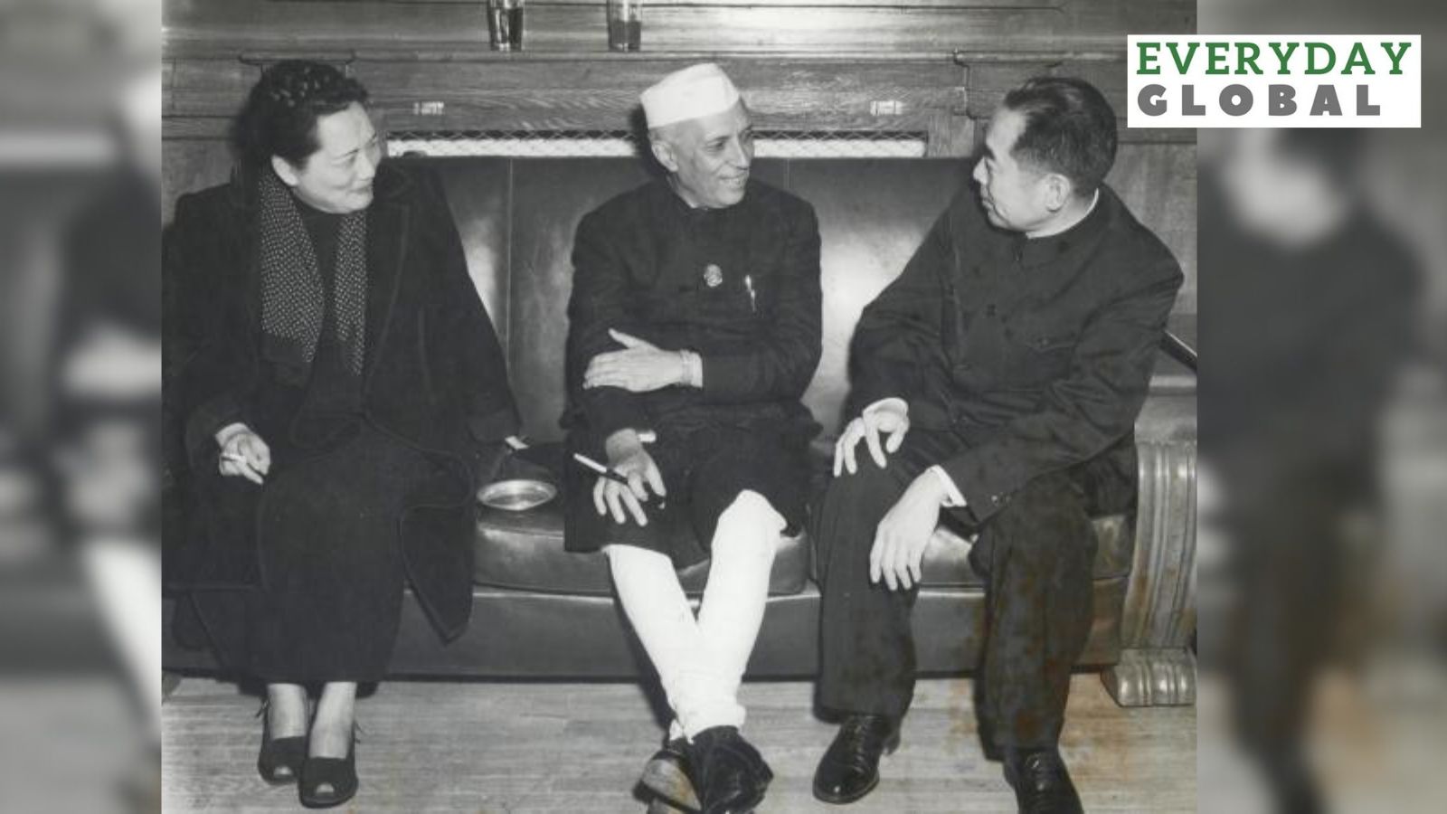 Nehru sitting with Sun Yat Sen and Chou Enlai