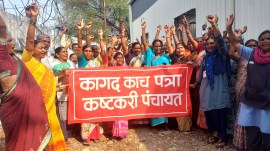 PCMC has outsourced the work of door-to-door waste collection to another agency who in turn employs the waste pickers of KKPKP.