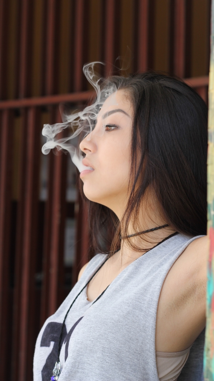 The impact of cigarette smoke on early menopause