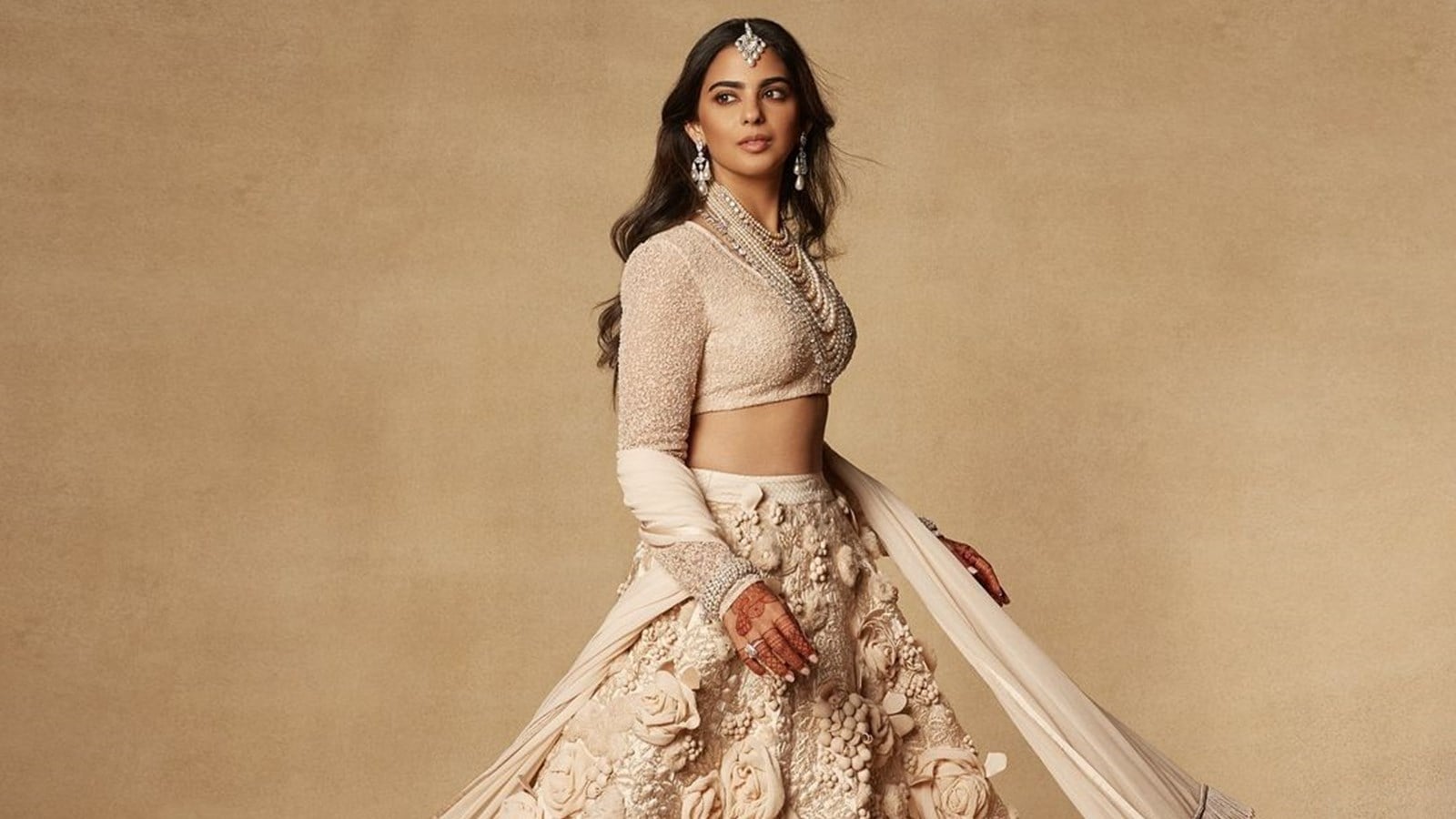 Isha Ambani wears Sabyasachi for final Ambani wedding look