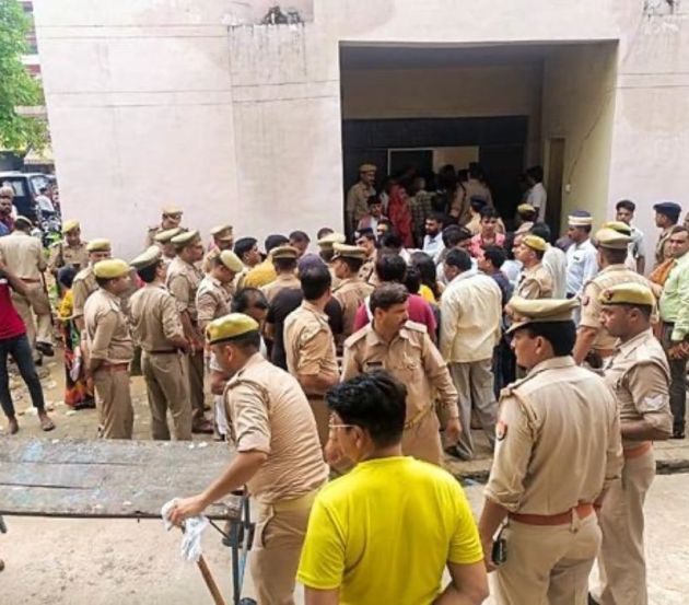 The Chief Medical Officer(CMO),Etah, Umesh Kumar Tripathi claimed that the toll is likely to be risen as a number of injured have been left for immediate medical treatment at the Health Centre in Sikanda Rau.