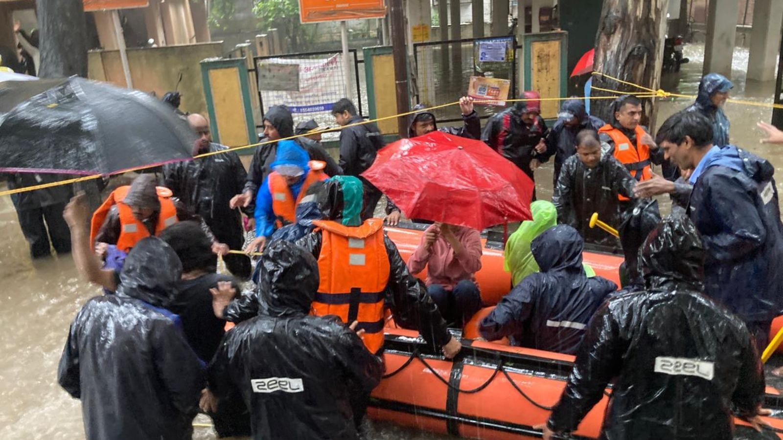 Pune rains