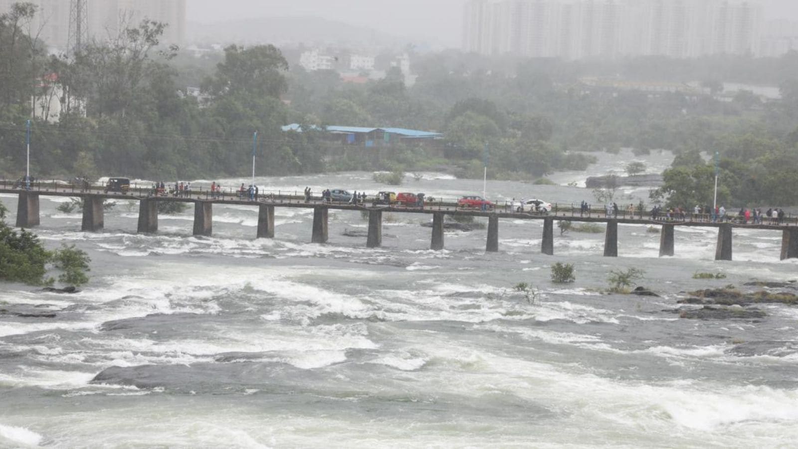 Pune rains