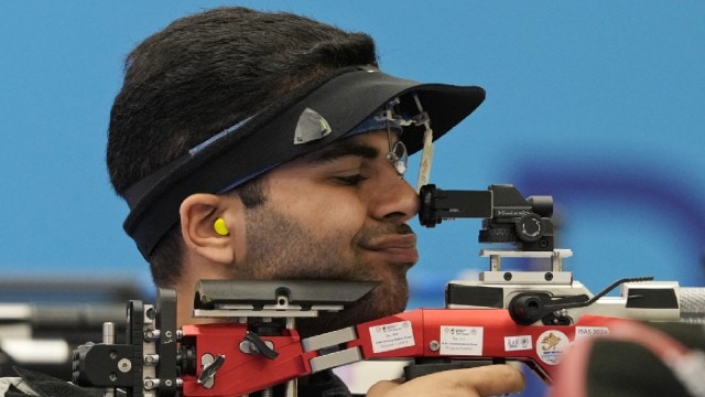 Arjun Babuta competes in the 10m air rifle men's final at the 2024 Summer Olympics, Monday, July 29, 2024, in Chateauroux, France. (AP Photo)