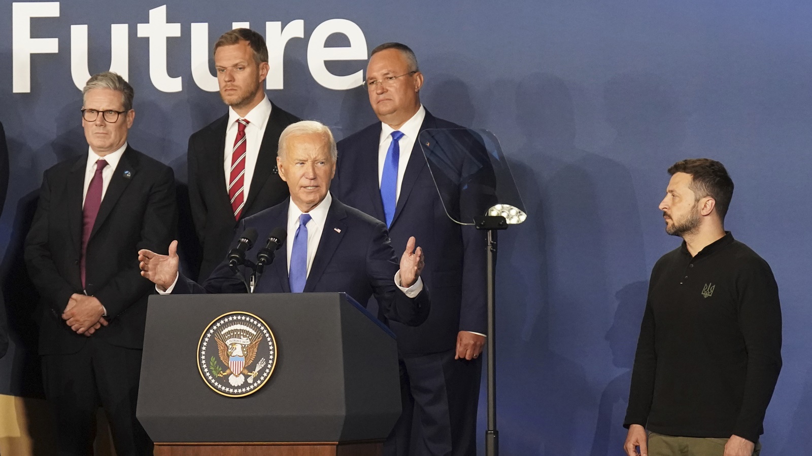 Watch Biden Introduces Ukraines Zelenskyy As ‘president Putin At