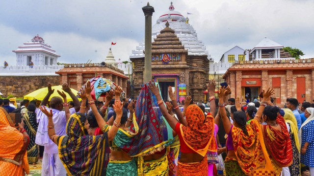 Devotees at Jagannath Temple in Puri, Odisha