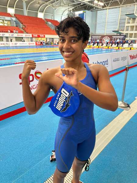 Dhinidhi Desinghu Indian swimmer