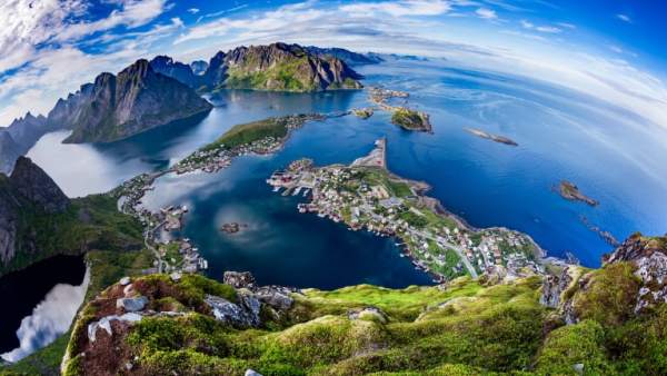 World Air Quality Index: Data from the World Air Quality Report reveals a stark contrast in air quality across the globe. Explore the world's top 10 cities for both the cleanest and most polluted air.