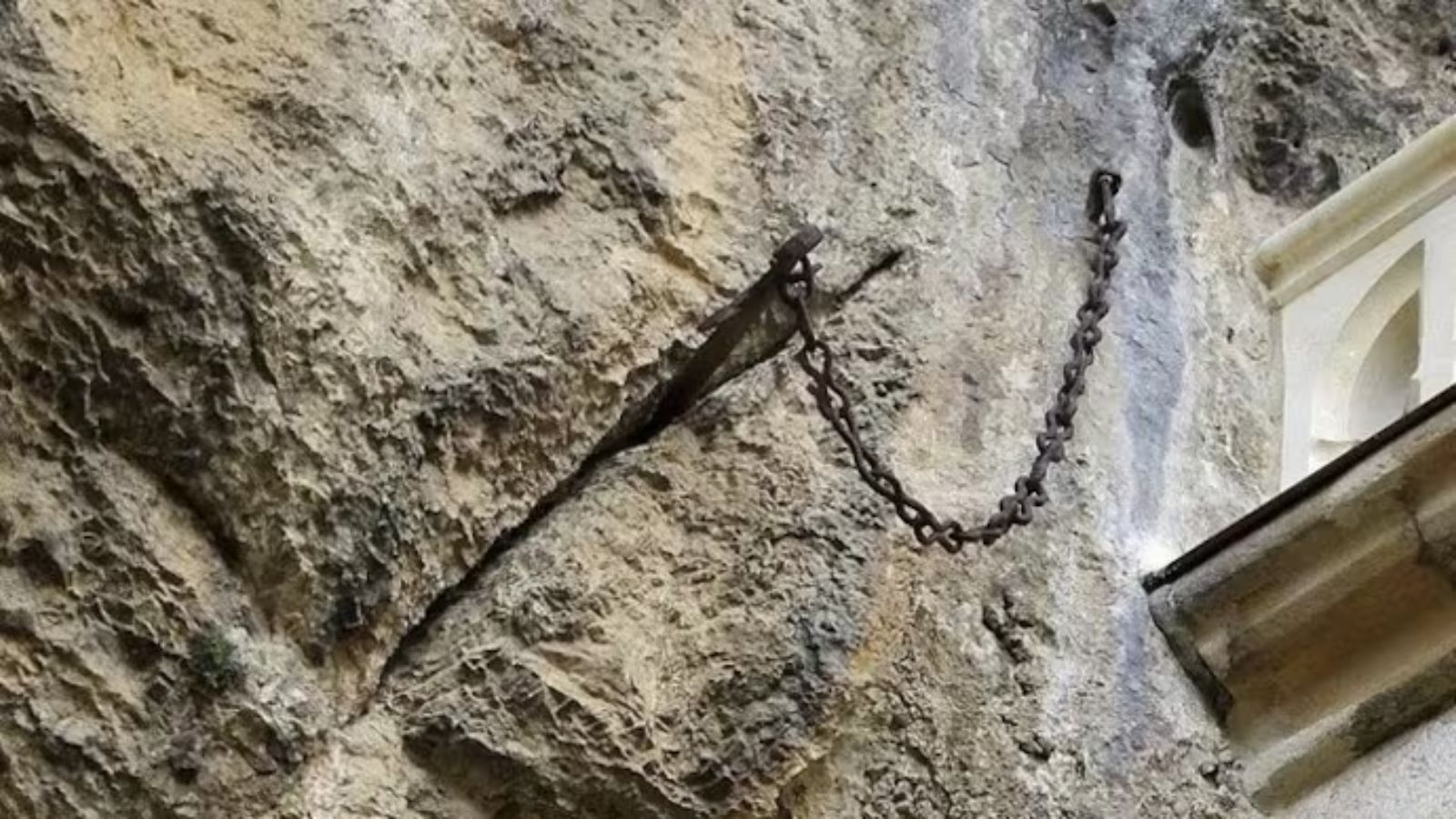 French ‘Excalibur’ sword vanishes after being stuck in rock for 1,300 ...