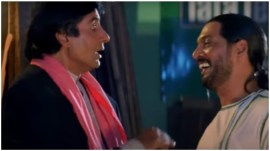 Amitabh Bachchan and Nana Patekar in a still from their 1999 film Kohram.