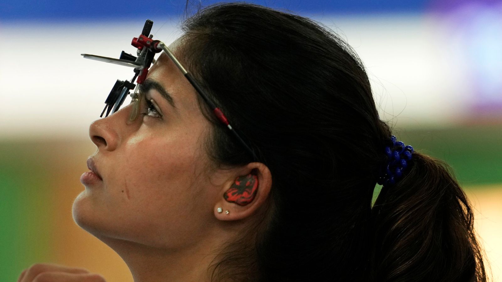 Manu Bhaker suffered gun malfunction at Tokyo, at Paris Olympics she is in  the 10m air pistol final | Sport-others News - The Indian Express