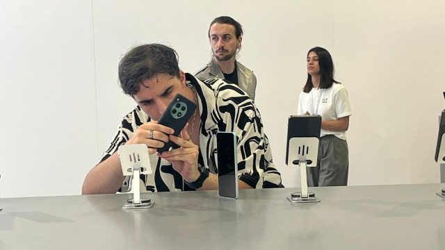 The resurgence of mid-range smartphones: Is a comeback on the horizon?