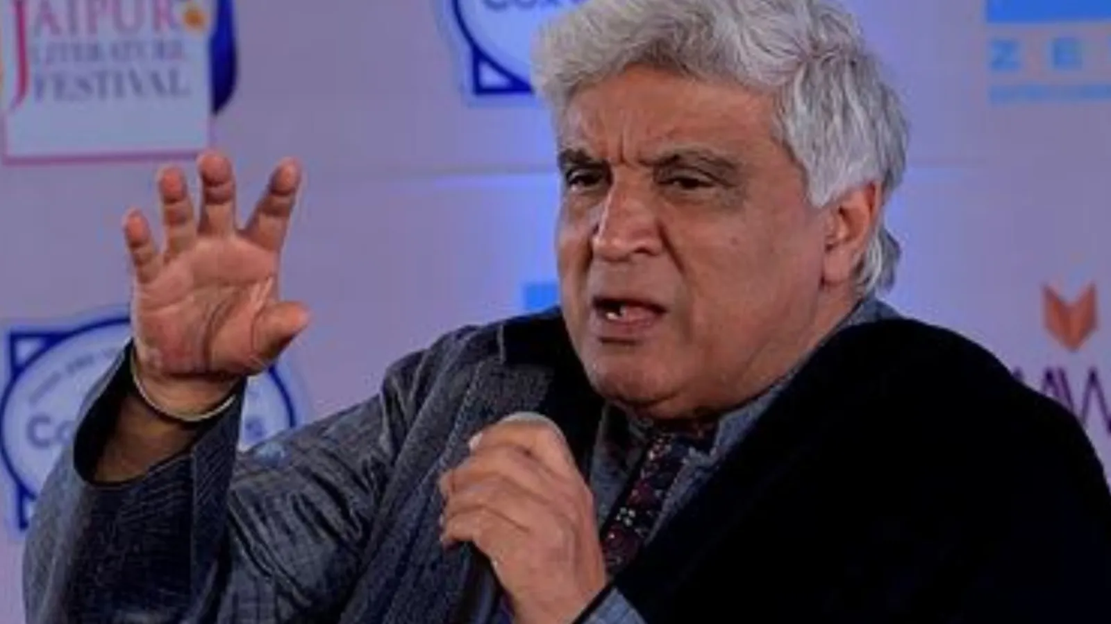 Javed Akhtar opens up about his alcoholism; says he became offensive, like a devil had come out: I wasted a decade of my life | Bollywood News