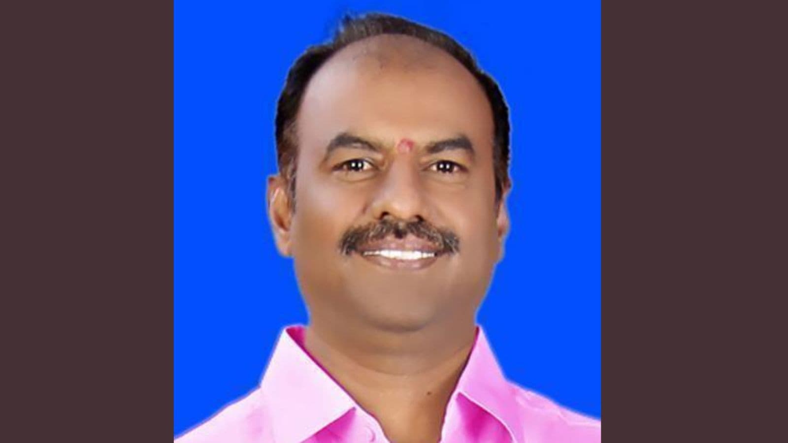 BRS suffers fresh setback, party MLA Krishna Mohan Reddy joins Congress ... image.