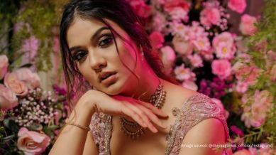 Rafique Merchant urges Divya Agarwal and her husband Apurva Padgaonkar to release his brokerage money (Imagesource: @divyaagarwal_official/Instagram)