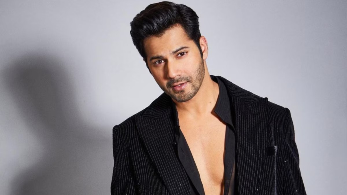 Varun Dhawan sustained rib injury during filming of father David Dhawan's upcoming comedy: Report | Bollywood News - The Indian Express