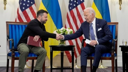 Pentagon to provide arms to Ukraine, biden