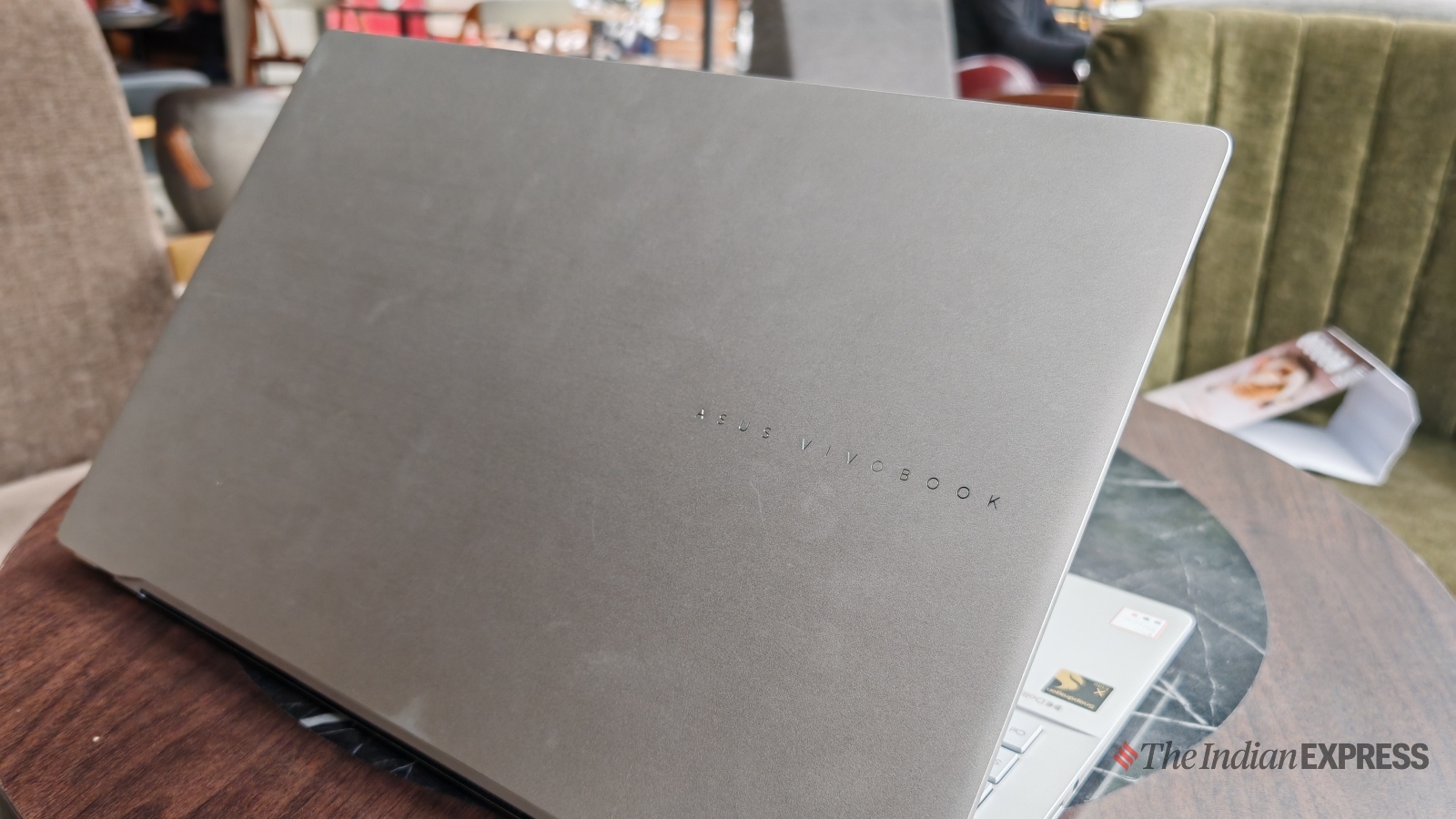 Asus Vivobook S15 Copilot+ PC