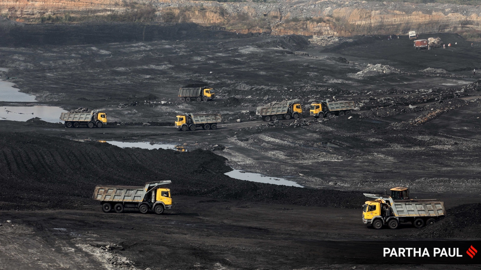 gujarat coal mine deaths