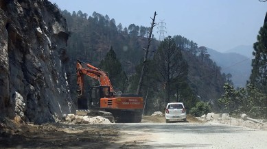 Chardham Chardham bypass: After red flag by SC panel, Govt cites ‘landslide sites’ for nod
