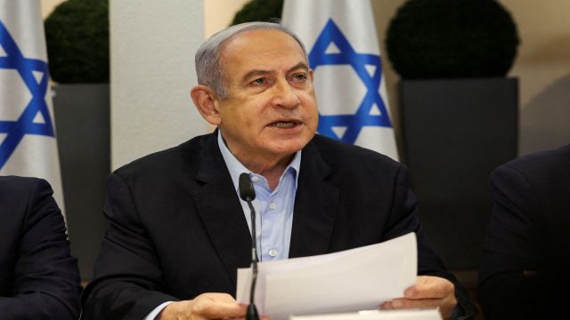 Israeli Prime Minister Benjamin Netanyahu told families of hostages held in Gaza that a deal that would secure their release could be near. (Reuters photo)