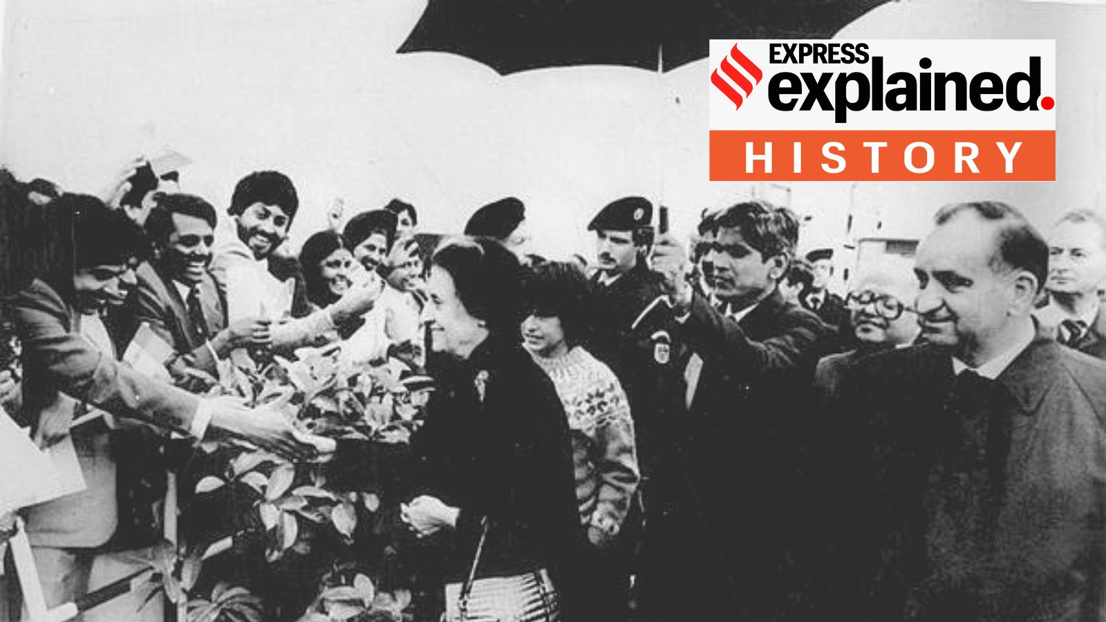 Indira Gandhi greeted by Chancellor in Austria