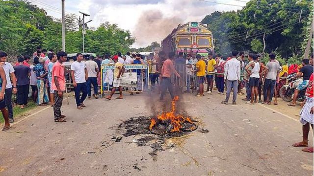 Police ‘fired in self defence’ in Bengal’s Malda, 26 arrested so far in ...