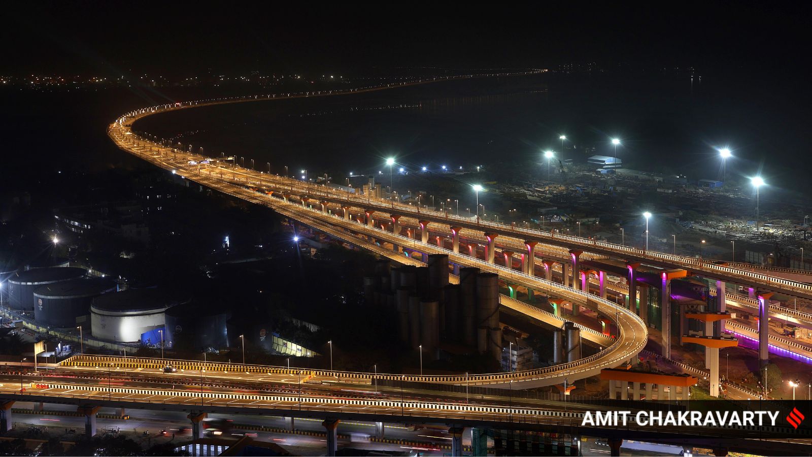 Before the MTHL corridor, Mumbaikars took hours to reach Navi Mumbai and Raigad by buses and trains. Amit Chakravarty 