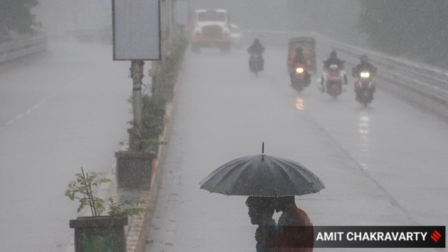 Mumbai Rain Live Updates: IMD, weather, waterlogging, indian express