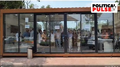 Journalists stage protest in Parliament against restrictions on their movement in the premises. (Video screengrab/ Press Club of India/ X)