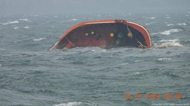 Philippines tanker oil spill