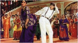 Salman Khan and Madhuri Dixit played lead roles in Hum Aapke Hain Koun