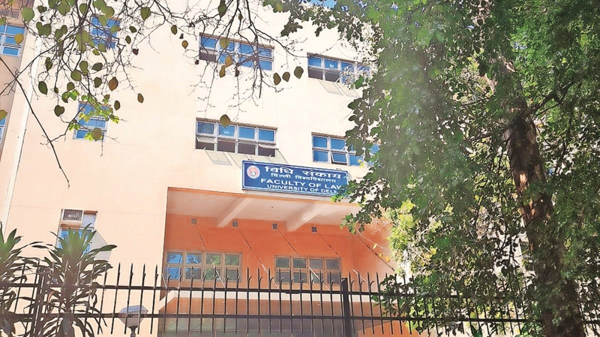 new criminal laws, questions on new criminal laws, new criminal laws implementation, entrance exams, Delhi University, DU Faculty of Law, colonial era laws, Indian Penal Code, CrPC, Indian Evidence Act, Indian express news