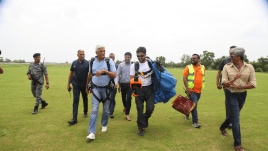 In tandem skydiving, a professional skydiver accompanies the participant throughout the entire jump.