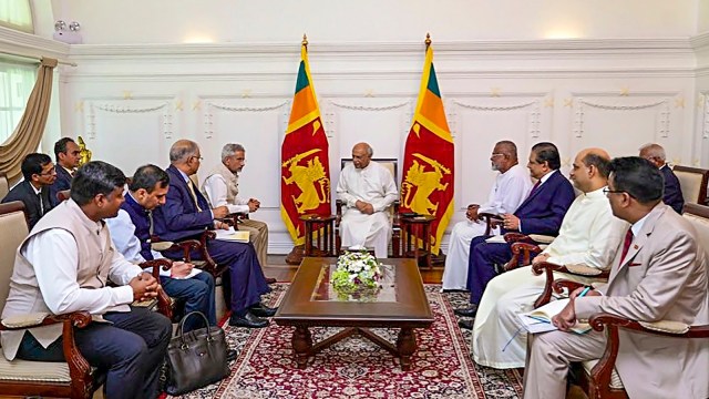 Sri Lanka strikes private debt restructuring deal with bondholders ...