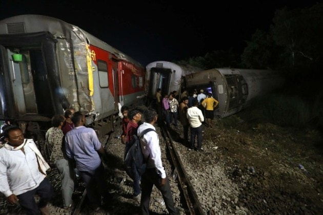 Gonda train derailment