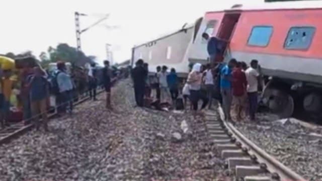 Uttar Pradesh train collision
