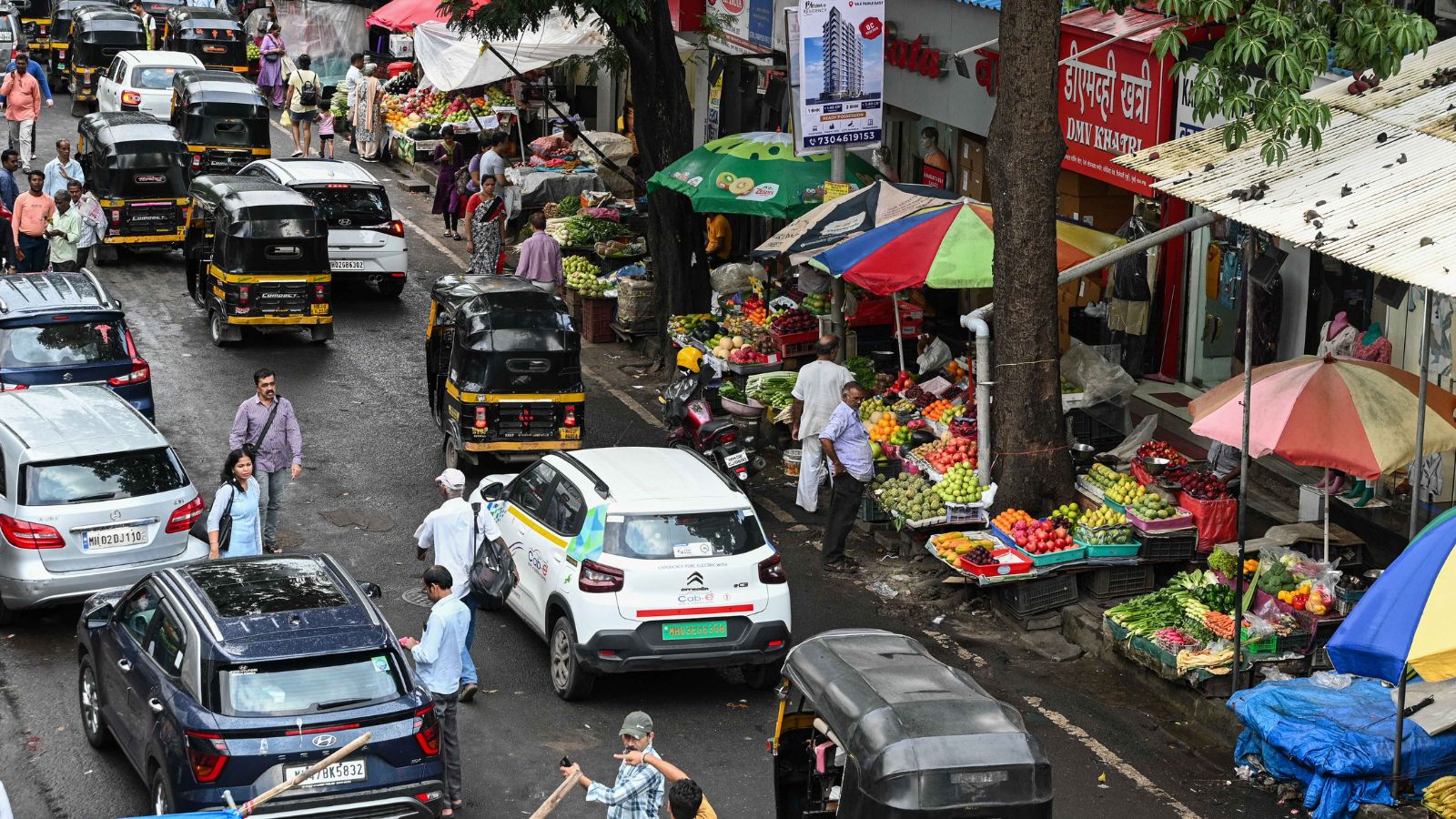 ‘Illegal Hawkers’ Livelihoods Lost Amid BMC Crackdown, What’s The Way ...