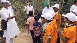 Congress leaders protest against govt school students wearing Savarkar T-shirts, booked