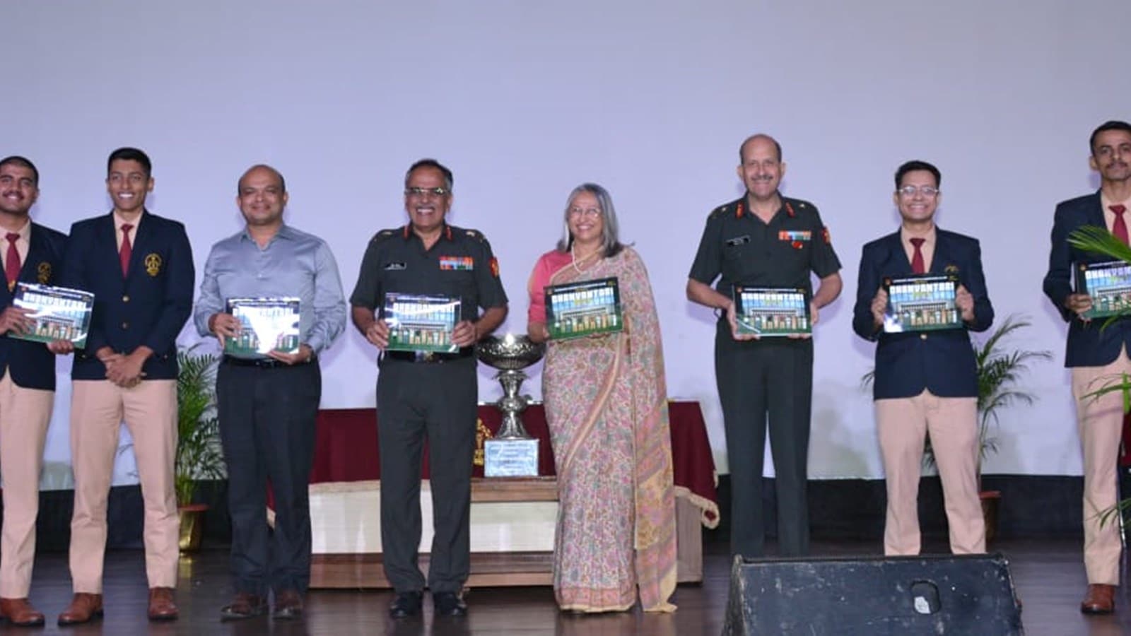 AFMC Pune celebrates 62nd anniversary of ‘Graduate Wing’ | Pune News ...