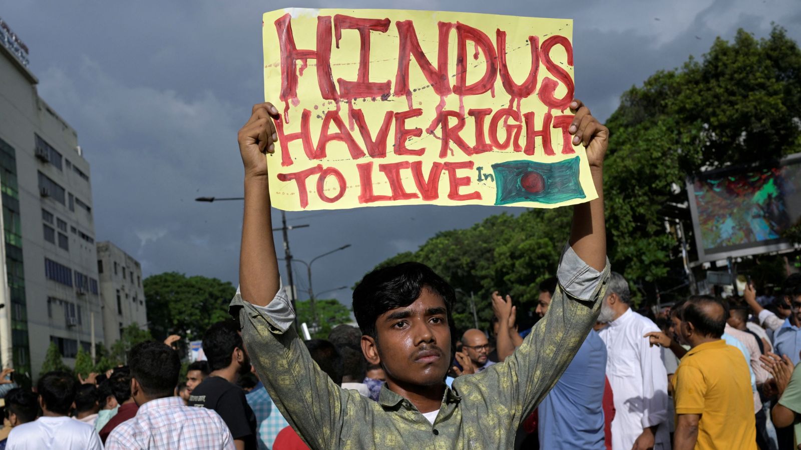 Hundreds protest in Dhaka over violence against Hindus in Bangladesh ...